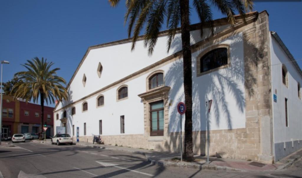 Artqhost Jerez Huge Loft & Free Parking Apartment Jerez de la Frontera Bagian luar foto